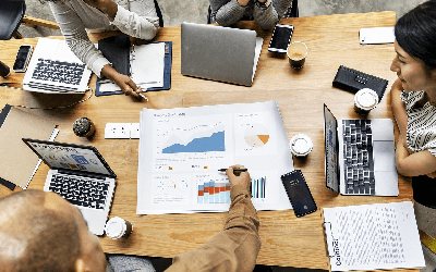 Hạ sốt sau khi uống thuốc, 2 trẻ vẫn nguy kịch vì sốt xuất huyết